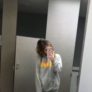 Meet your Posher, Katarina